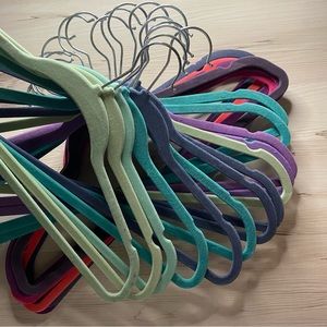 20pc Bundle of Assorted Color Hangers